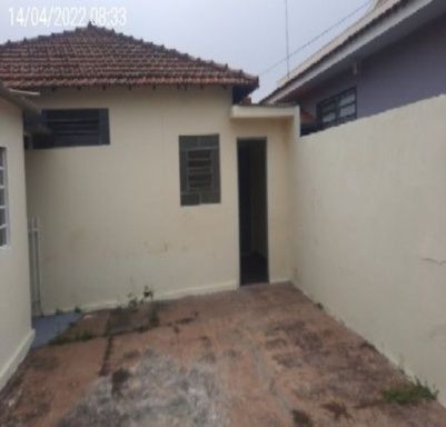 Quintal da casa à venda na Vila Prado, em São Carlos